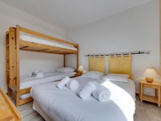 Appart T2 4 pers, ski aux pieds, en plein centre avec WIFI - FR-1-641-79 - 1