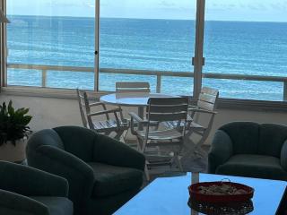 departamento 4 ambientes frente al mar con cochera privada CostaAzulPunta - 5