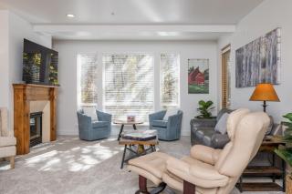 Snow Star - 9 at Ketchum - 5