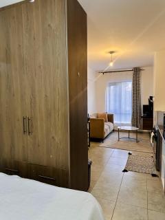 Residence Next Door Sunset - 7