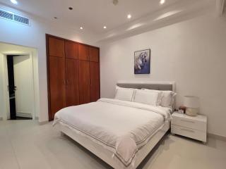 Luxury Furnished 2 BR with Stunning Sea View - 7