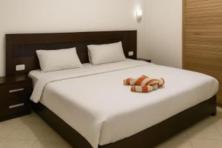 One-Bedroom Chalet with Side Sea View , Turtles Beach C23 - 0