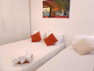 Apartamento de 3 quartos, com ar condicionado na praia de Pajuçara - Maceió - 1