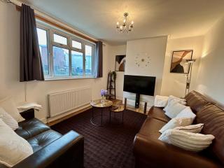 Comfortable 2BDR House near Surrey Quays and River - 0