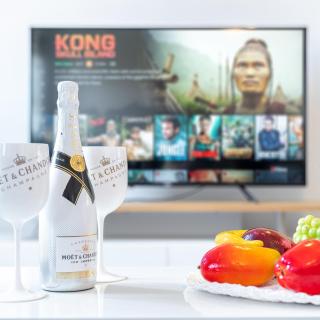 Stylish 2bed Apartment - Bournville & Selly Oak - Free Parking - Smart TV - Wi-Fi Netflix 6CW - 3