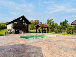 Динковата къща за гости - 1