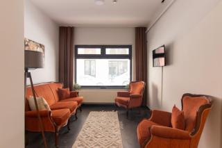 Eclectic 1BR with Charm in the Heart of Cihangir - 8