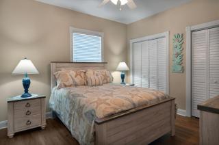 Magnolia Pointe Luster Leaf 4851-301 - 1