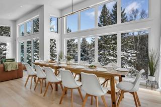 Huge Waterfront Modern Cottage on the Rouge River - 8