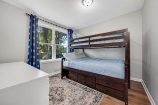 New Listing with Sunny Bungalow, Near Rafting and Golf - 2