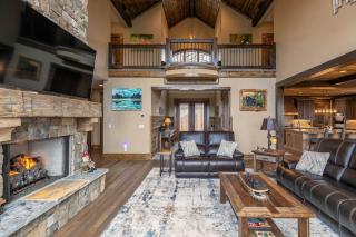 5 Cubs Lodge at Eagles Nest - 3