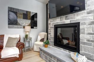 Modern Waterfront Cottage on the Rouge River & Spa - 3