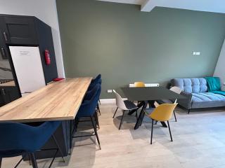 Abbey Apartments - 7