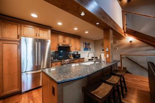 Aspen Edge Lakefront and Loft - Bijou Park - 3