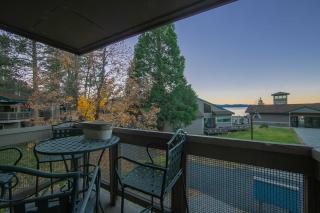 Aspen Edge Lakefront and Loft - 8