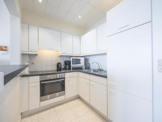 Bella Vista - 0401 - 2