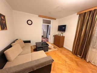 В гостях у Эки в сердце Тбилиси - 6