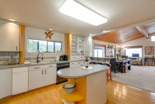 Steps to Beach Scenic Escape in Port Orchard! - 4