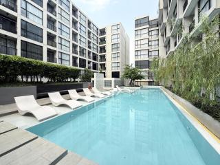 Near BTS - Near Iconsiam - Pool and Gym - Sontana - Godown - 6