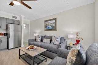 Sunset Beach Suites Unit 4 - 6