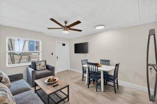 Sunset Beach Suites Unit 4 - 2