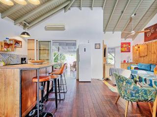 Villa Spacieuse avec Piscine Privée à 200m de la Plage - FR-1-734-76 - 2