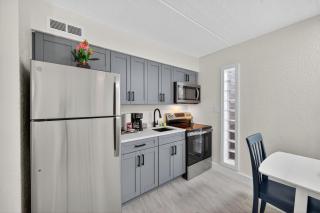 Sunset Beach Suites Unit 1 - 4