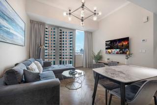 StayMada - Ocean Heights Marina City and Sea Views - 0