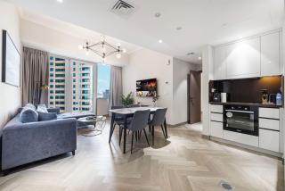 StayMada - Ocean Heights Marina City and Sea Views - 5