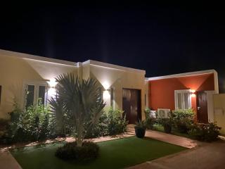 Merlot Villas Aruba private pool 500 yrds from Palm Beach - 7