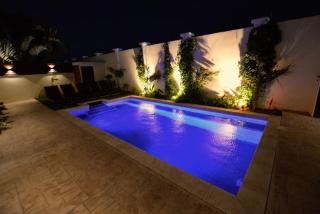 Merlot Villas Aruba private pool 500 yrds from Palm Beach - 2