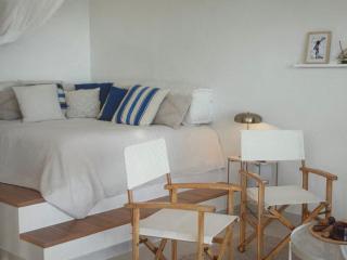 Sunny seaside stay - 7