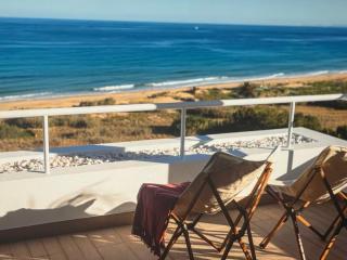 Sunny seaside stay - 3