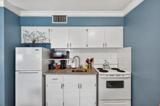 Sunset Beach Suites Unit 8 - 2