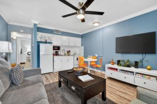 Sunset Beach Suites Unit 8 - 8