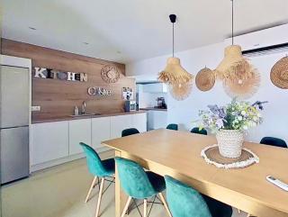 Charming Patio Villa With Private Pool - 6BR - In The Heart of Playa den Bossa - Walk To Ushuaïa, Hi & The Beach! - Ibiza Town - 7