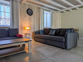 Gîte moderne à Arlempdes: spa, terrasse, grands espaces et visites culturelles - FR-1-582-107 - 3