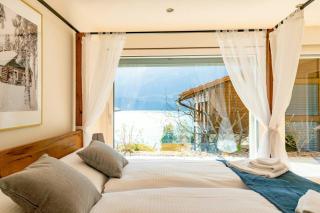 Luxury Lakeview Chalet with AC & SPA near Interlaken - 0