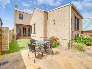 The Good Life in the Heart of Carlton Landing - 1