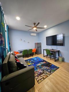 Matang Centre, SeaWorld Theme, Walk Up 1st Flr APT - 8