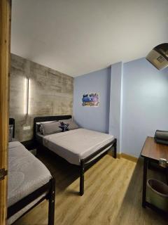 Matang Centre, SeaWorld Theme, Walk Up 1st Flr APT - 1