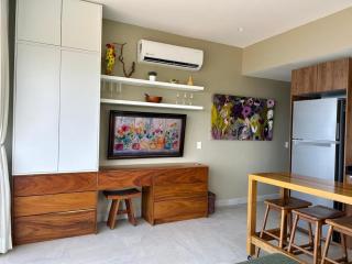 Luxury condo with Rooftop Pool & Ocean views - 4