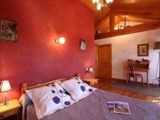 Gîte en pierre avec terrasses, proche de sites médiévaux, idéal pour famille avec équipements bébé. - FR-1-582-256 - 4