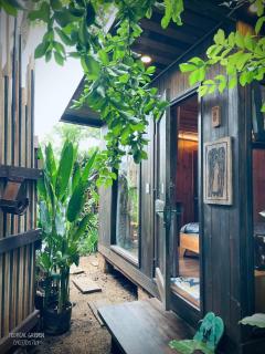 TROPICAL GARDEN Homestay - 0
