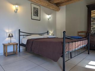 Maison de caractère avec grand terrain, proche d'Arlempdes, labels ECOGÎTE et Tourisme & Handicap - FR-1-582-118 - 4