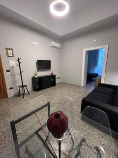 Liberty Suite Apartment - 8