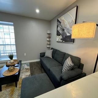 3 DT Dallas l FIFA WORLD CUP READY l 5 Min from Love Field - 4