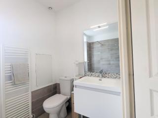 Maison de Charme en Berry avec Jardin et Wifi, Proche Vignobles - FR-1-591-231 - 7