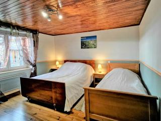 Maison de bourg restaurée avec cour privative au coeur d'un village paisible, proche gorges de l'Allier et sites historiques - FR-1-582-220 - 1