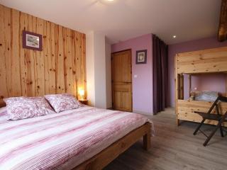 Grand gîte cosy avec terrasse, jardin et jeux à Boisset, proche villages médiévaux et loisirs nature - FR-1-582-246 - 8